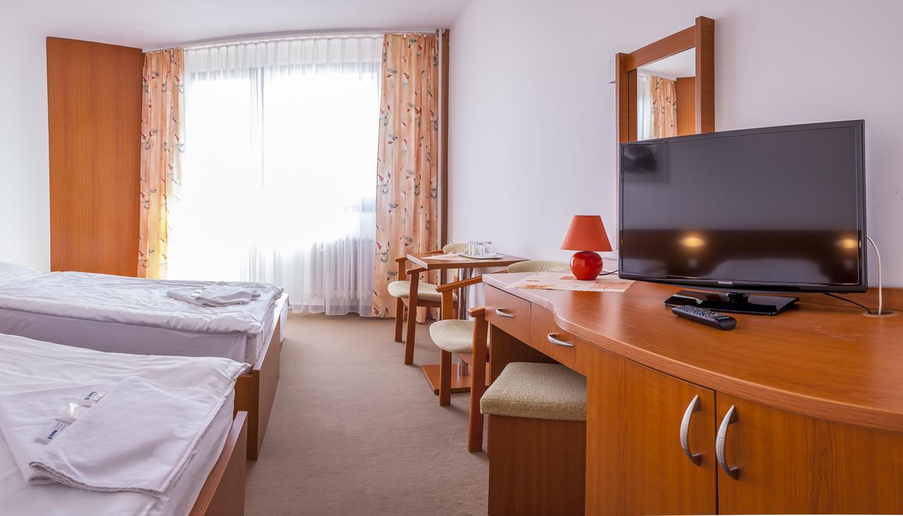 Hotel SOREA HUTNÍK I. Vysoké Tatry Esterno foto